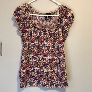 Shirt floral print, size M